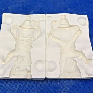 Alberta Vintage 1982 St Patrick's Day Mouse Ornament Slip Mold #A-295